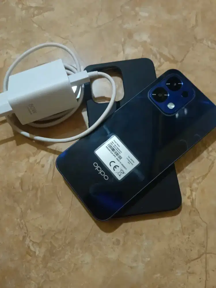 Jual Oppo A6 pro 5g ram8/256 mulus segel normal
Pembelian 14/12/2025