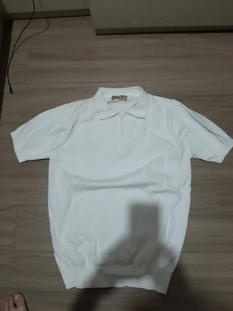 Kaos polo knit merk lokal