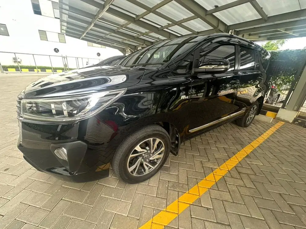 Toyota Innova Roborn V / AT 2021