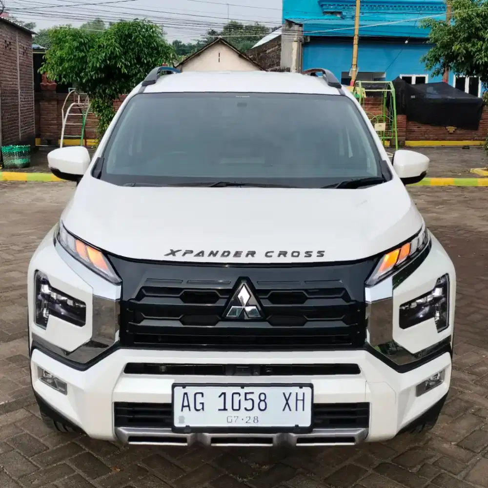 Xpander Cross Low KM Istimewa Like New