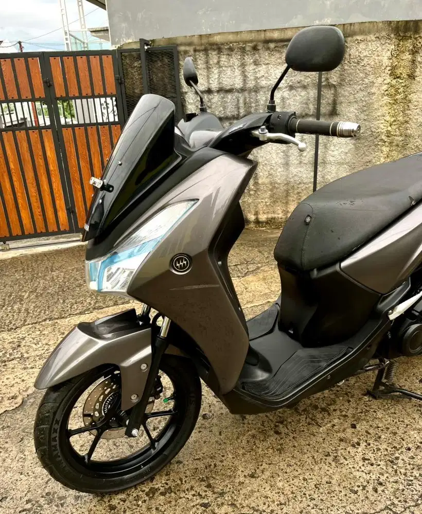 Dijual Cepat Muluss Yamah LEXI VVA 125 Th.2019 (Pajak Hidup 12/2022)