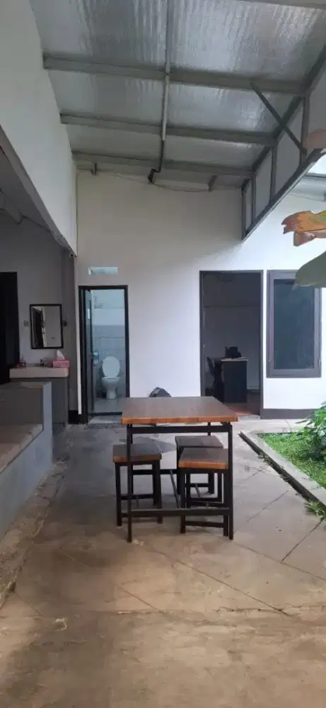 SEWA/KONTRAK RUMAH DI JALAN RIAU DAGO BANDUNG