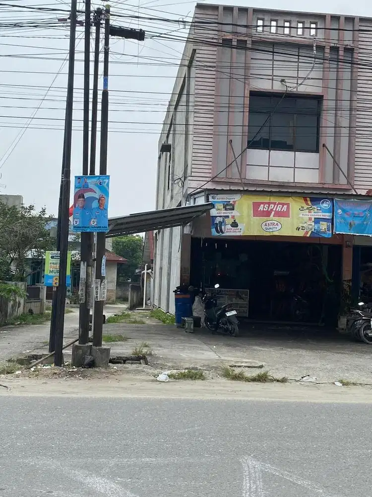 Jual Ruko + Rumah petak Lokasi Strategis Jl. Dharma Bakti