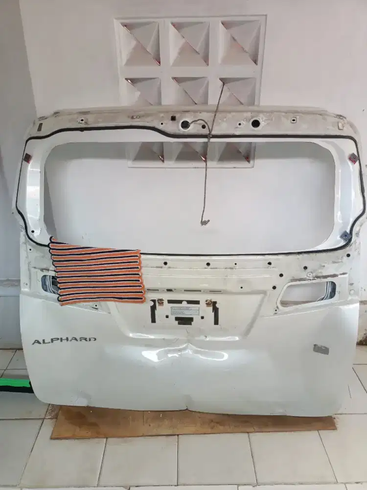 Bemper & pintu toyota alpard 2022
