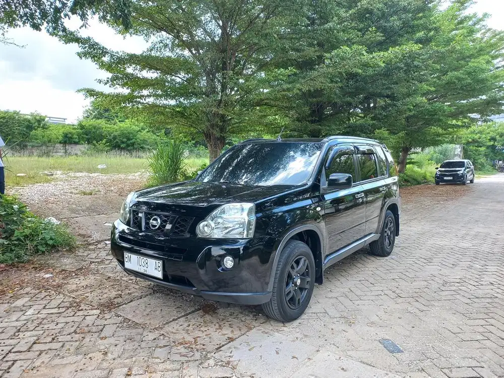 Dijual nissan xtrail manual super