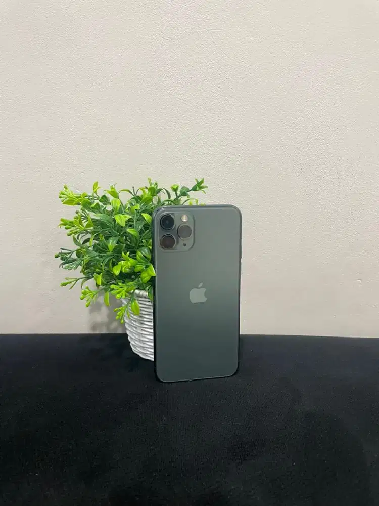 IPhone 11 Pro 512GB Midnight Green mulus Unit Only BH 83% Permanen