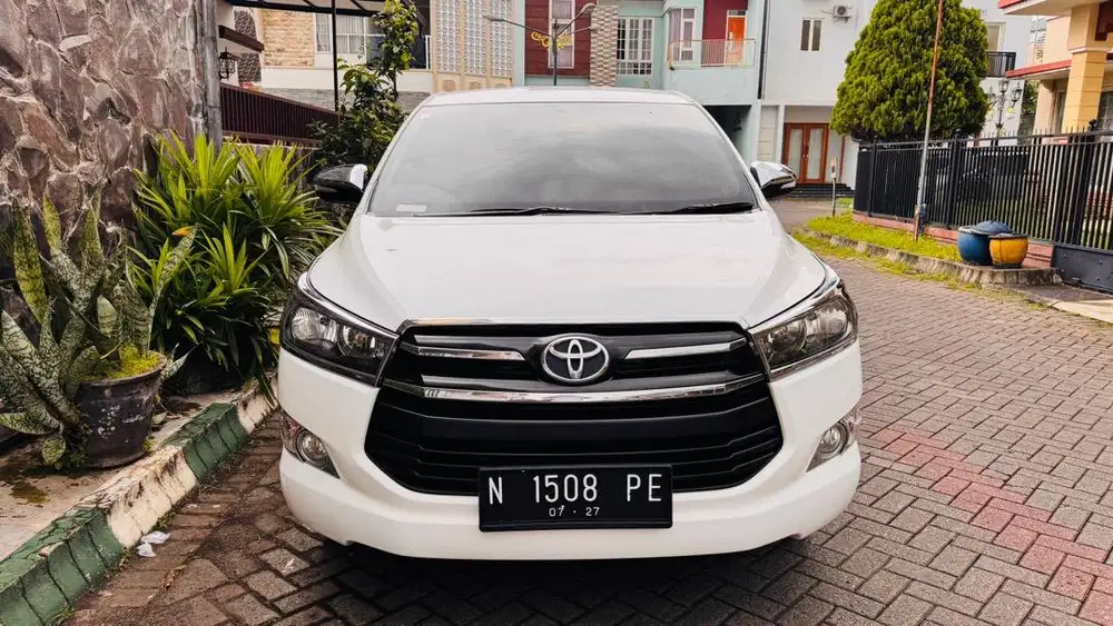 Innova V diesel matic 2016