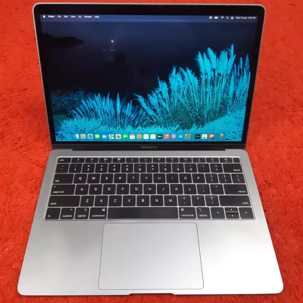 Macbook air 2018 i5 ram 16gb ssd 256gb siap pakai bisa cod