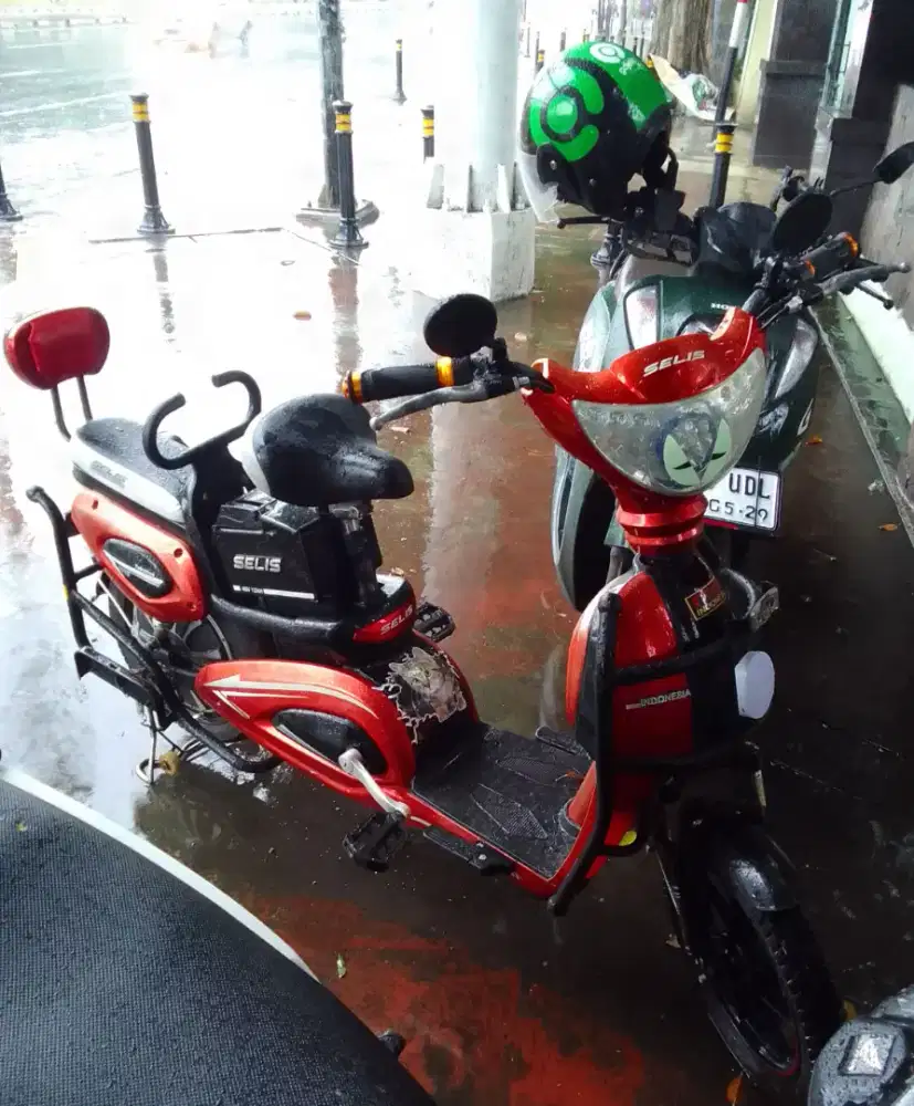 Sepeda listrik Selis murai