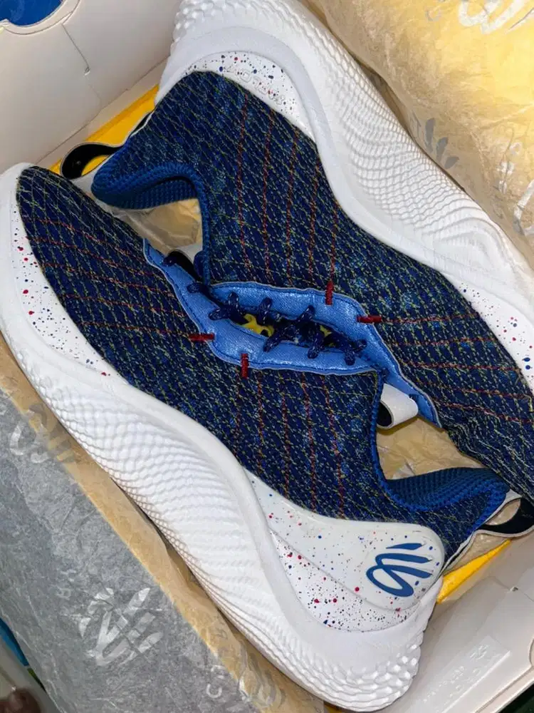 sepatu basket under armour curry 10 size 42.5