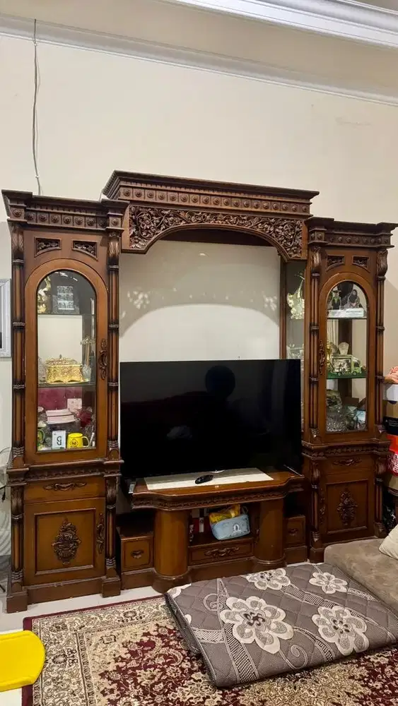 Lemari TV bufet kayu jati jepara