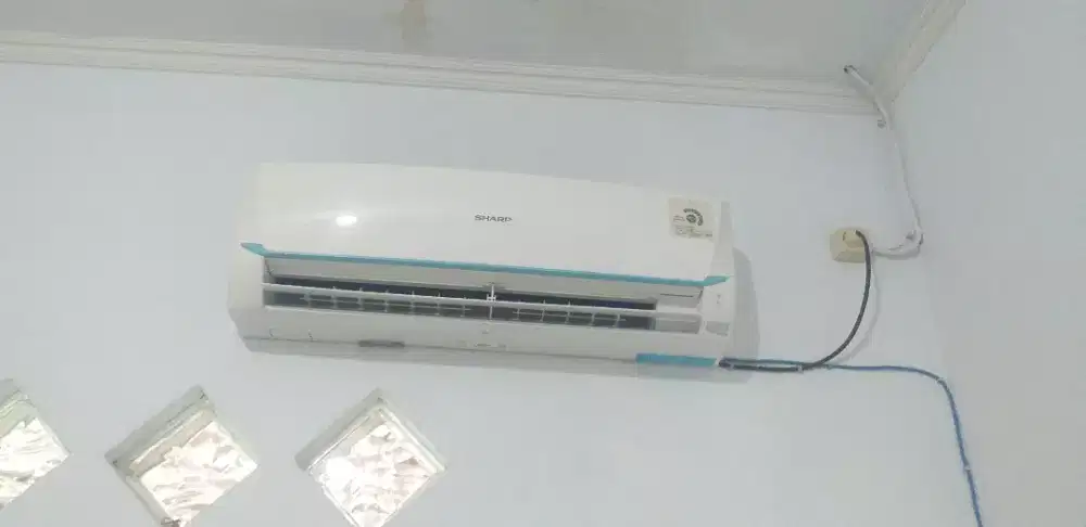 Ac 1/2pk.mrek sharp type terbaru R32