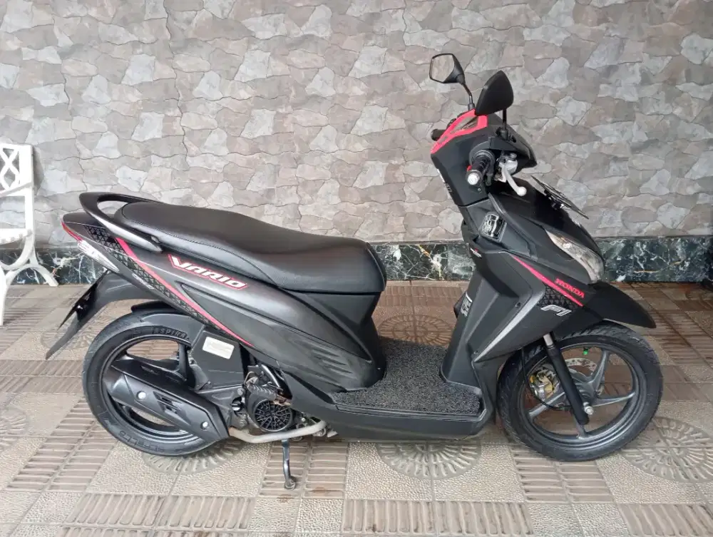 Vario Led 110 2016 istimewa