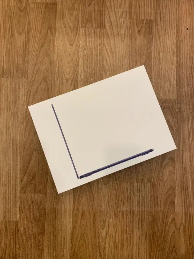 Macbook Air M2 13 16/256GB Ibox New