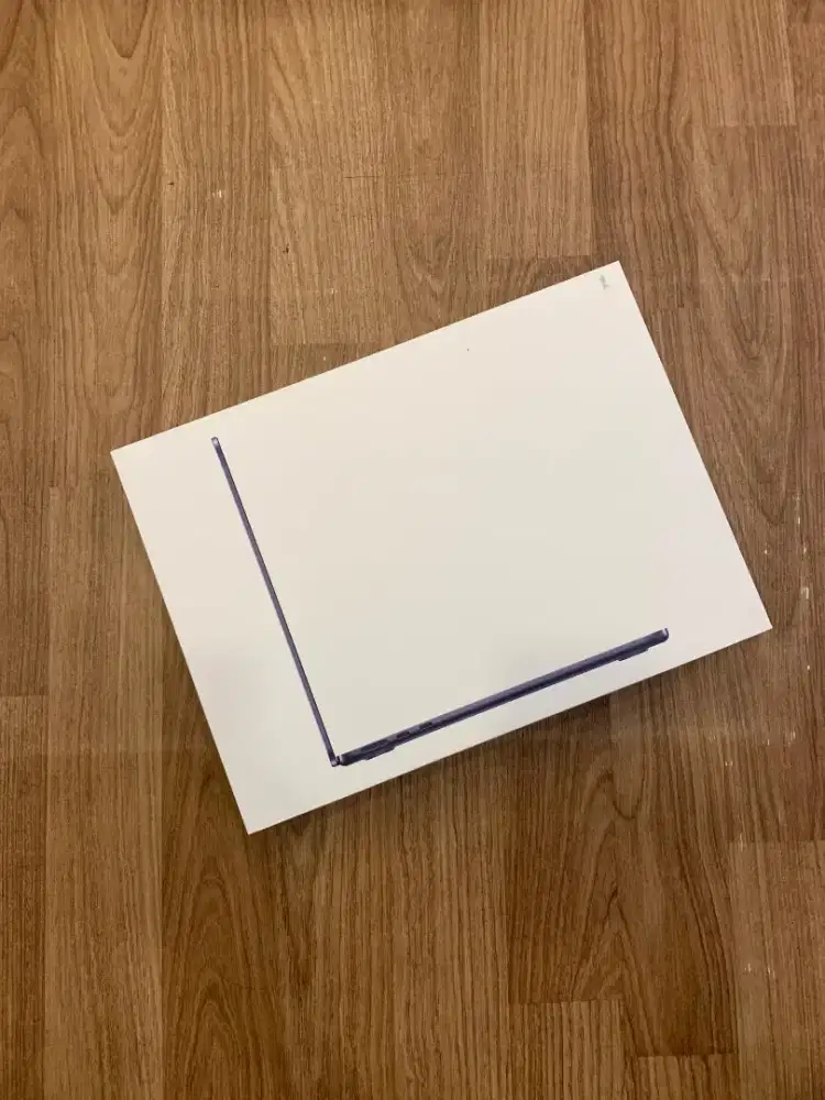 Macbook Air M4 13 16/256GB Ibox