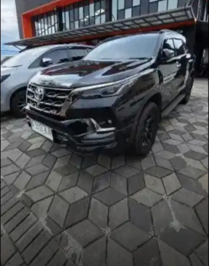 Toyota Fortuner 2023 Diesel