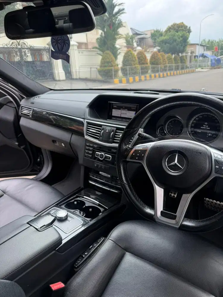 Mercedes-Benz E300 2013 Bensin