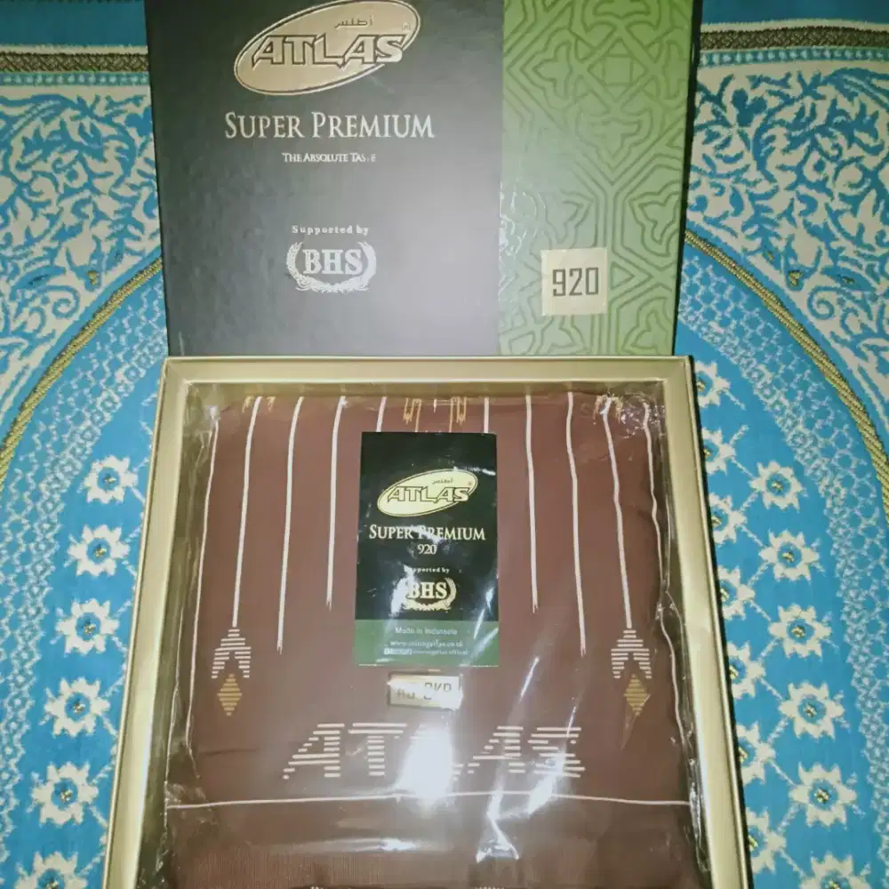 Sarung Atlas Premium 920