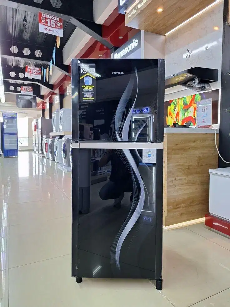 Promo Cicilan Kulkas 2 Pintu Polytron