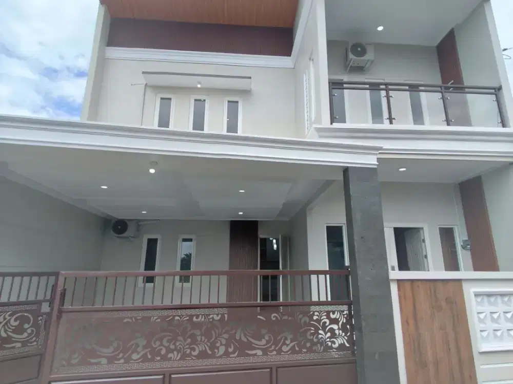 Jual Rumah Mewah 2 Lantai, Dekat Adisucipto JOGJA