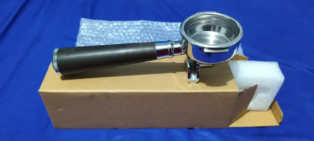 Portafilter Porta Filter 58 mm 58mm Kayu BNIB Double Spout