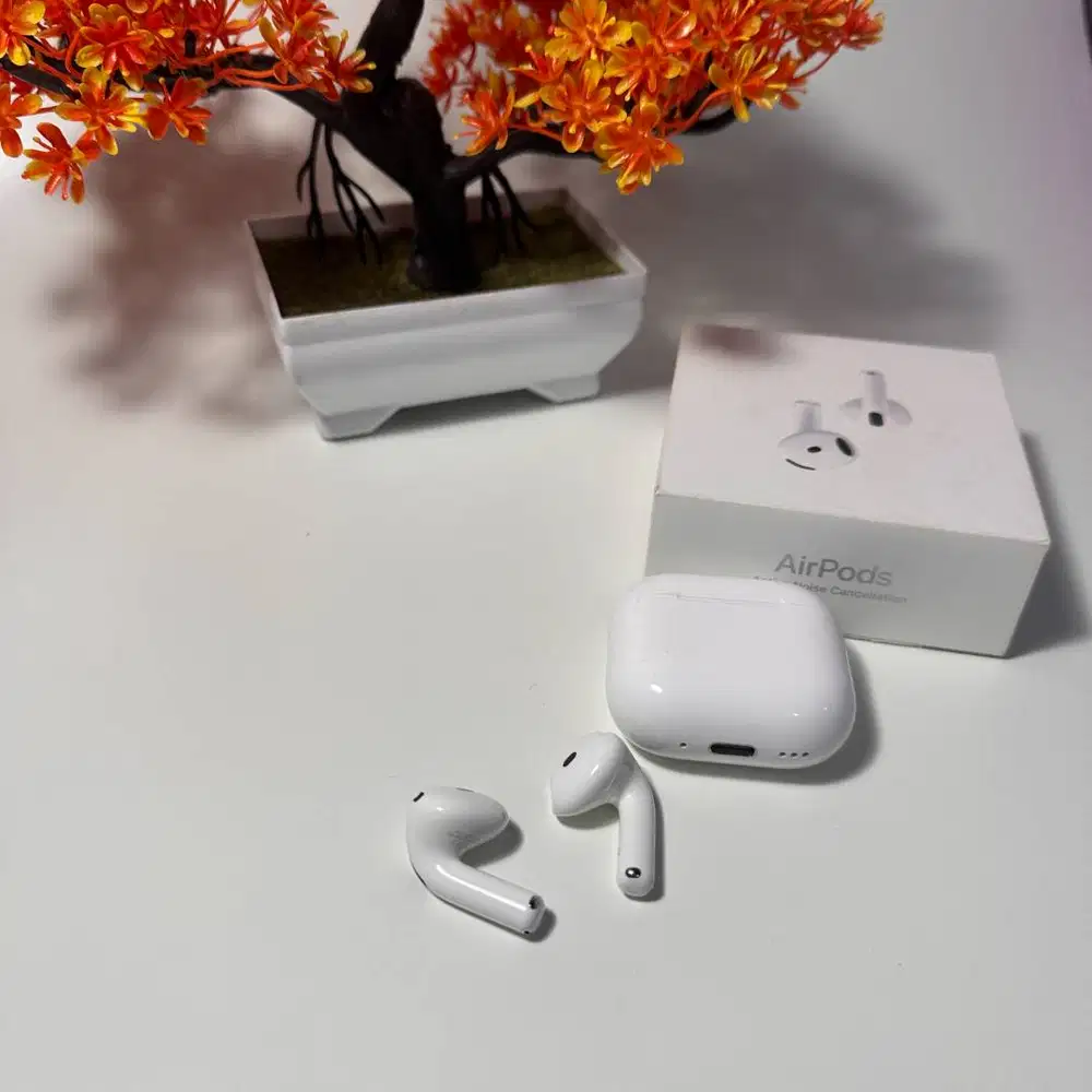 AirPods Gen 4 – Active Noise Cancellation (ANC)  Original | Siap P