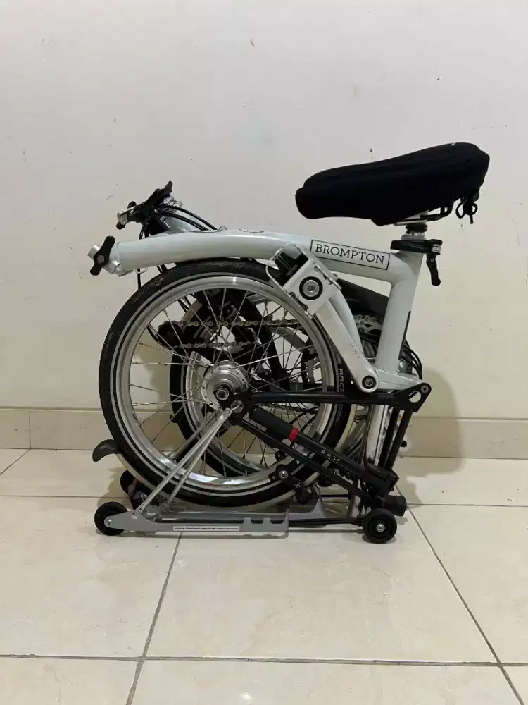 Jual BROMPTON M3L PUTIH
