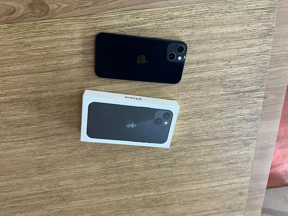 iphone 13 128gb sama sama baru guys