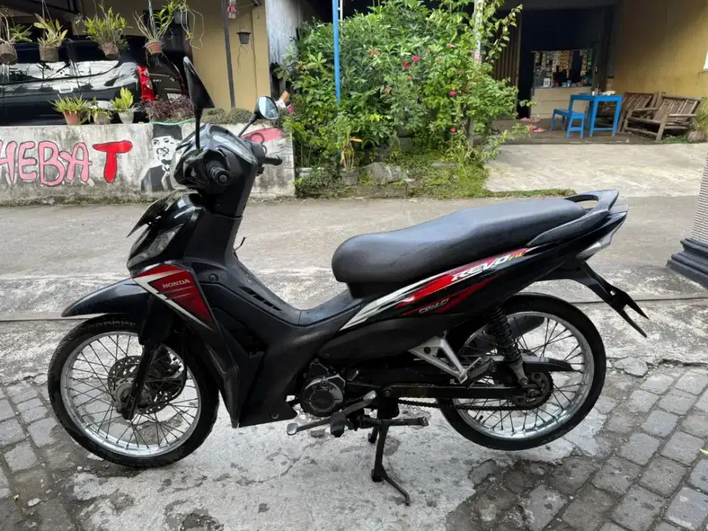 Revo THN 2014 plat H Semarang