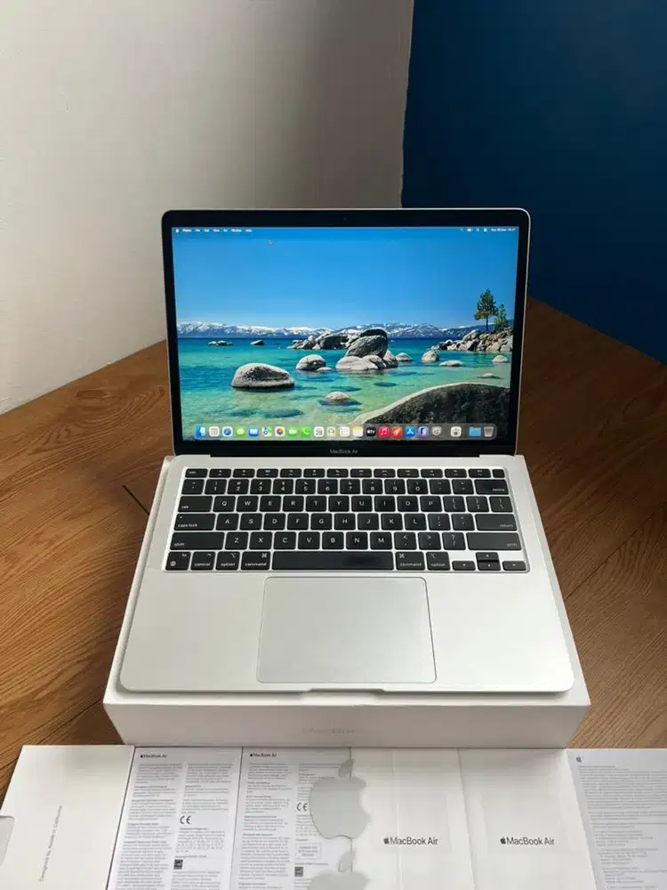 MacBook Air M1 8/512 iBox Fullset Sangat Mulus