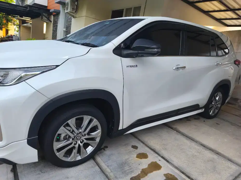 Di jual mobil pribadi