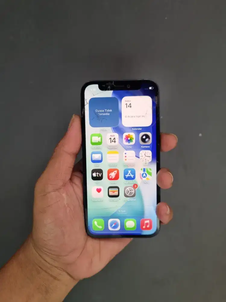 Iphone 12 mini 64gb hp charger