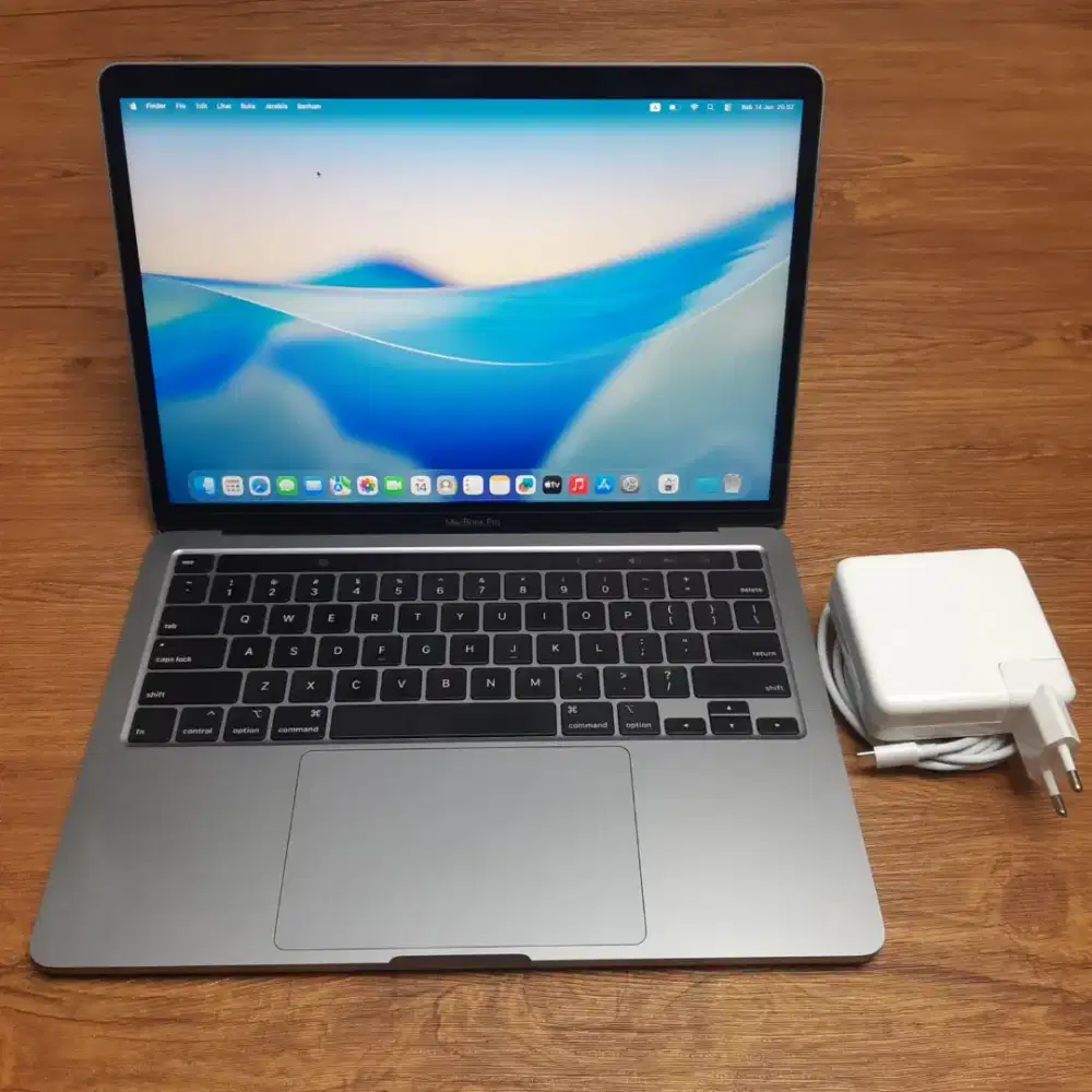 Macbook pro 2020 touchbar i5 ram 16gb ssd 512gb siap pakai bisa cod