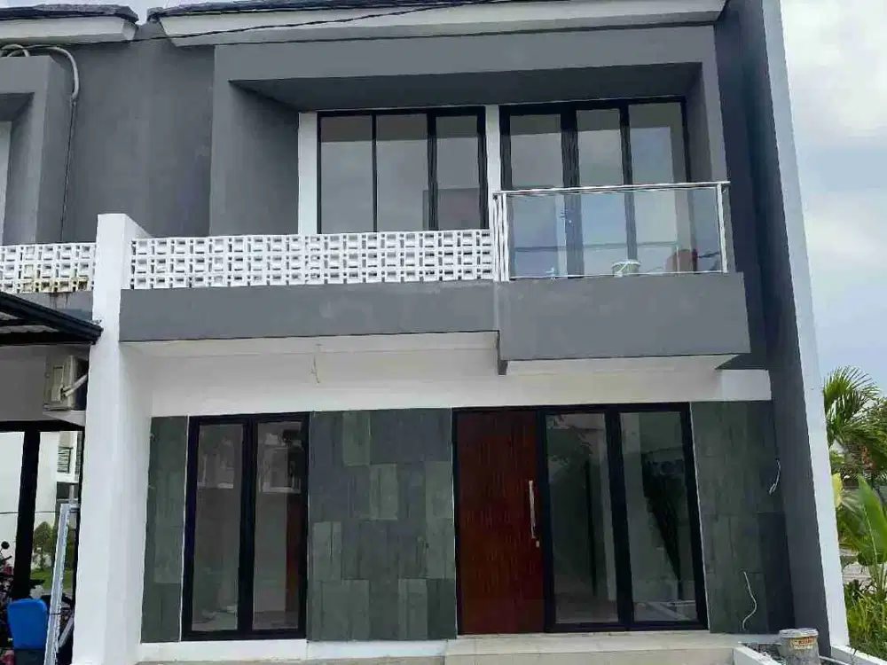 RUMAH BARU DUA LANTAI DI KETILENG SEMARANG SIAP HUNI DALAM PERUMAHAN