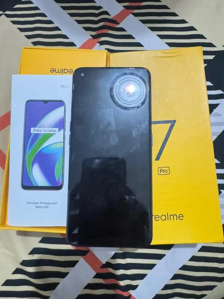 HP SECOND bekas REALME 7 PRO NFC RAM 8 128 GB