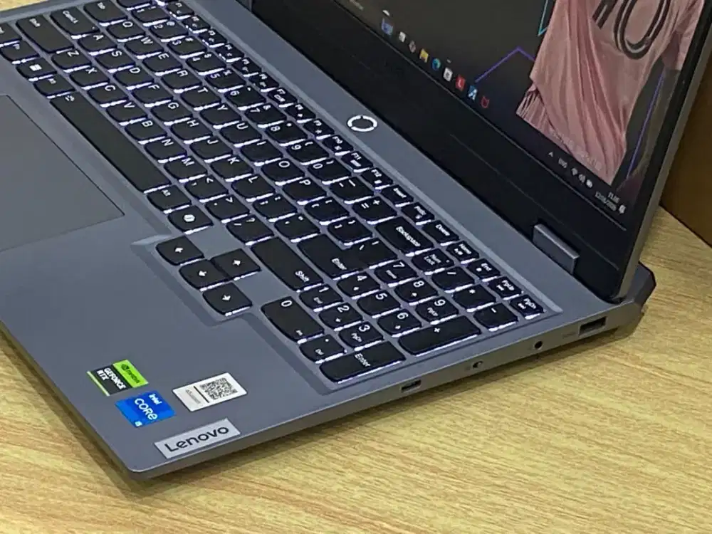 READY UNTUK SKRIPSI/LAPORAN/DESAIN GRAFIS/ZOOM/METING/MULTIPEDIA SEMUA