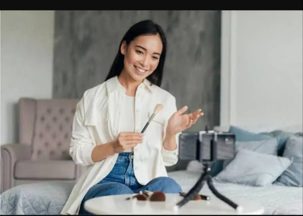 Dicari host live malam