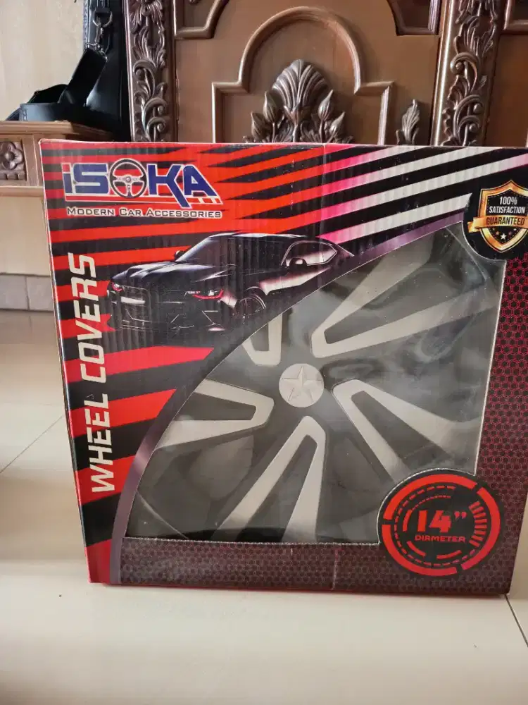 Tutup dop velg ban mobil R14