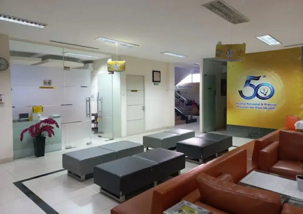 Di butuhkan Kasri/admin wanita untuk klinik umum