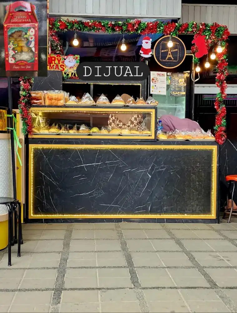 Booth rak roti jualan