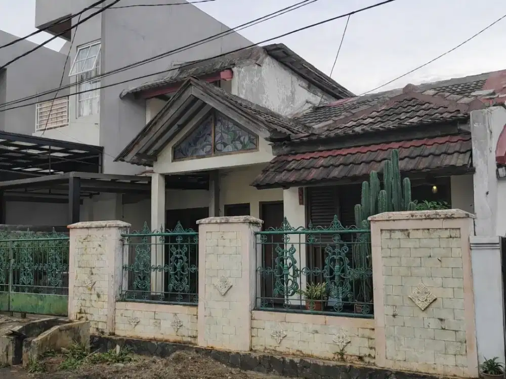 Rumah lama jual murah di bawah pasaran!!! lokasi Jakasetia Bekasi dekat Grand Galaxy akses 2 mobil lebar PR01