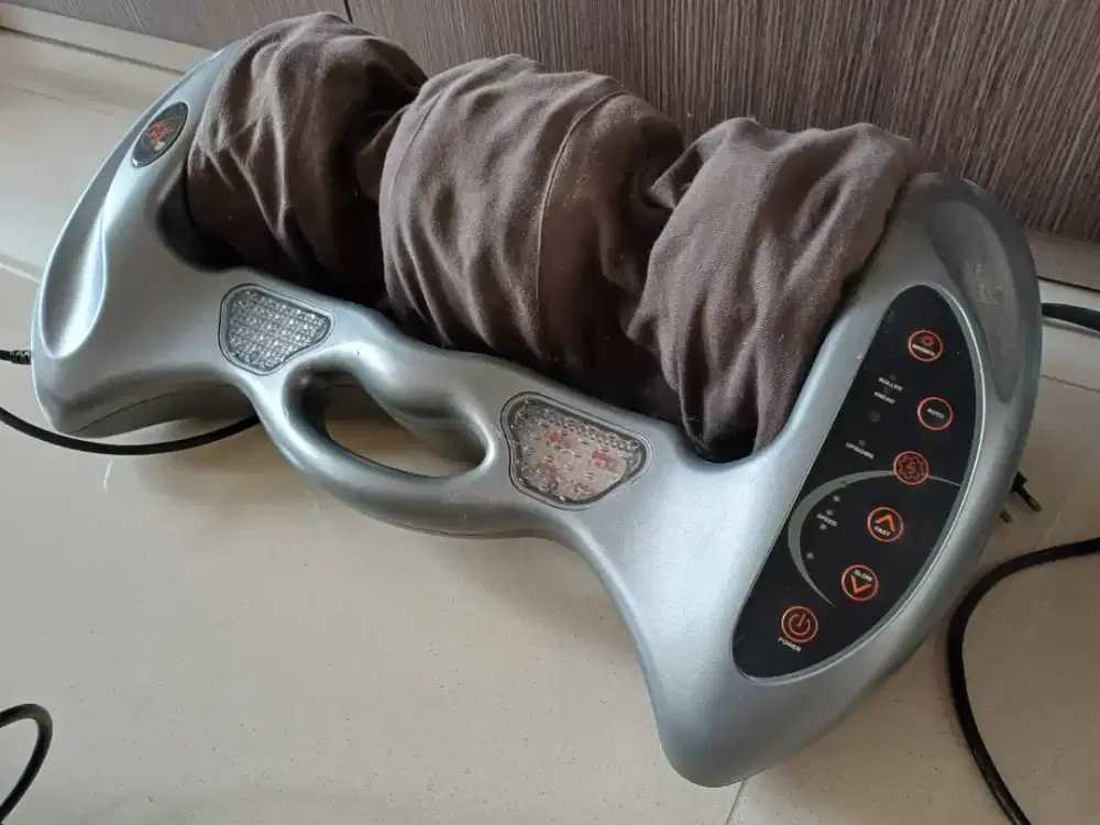 Alat refleksi kaki electrik, kondisi bagus skl