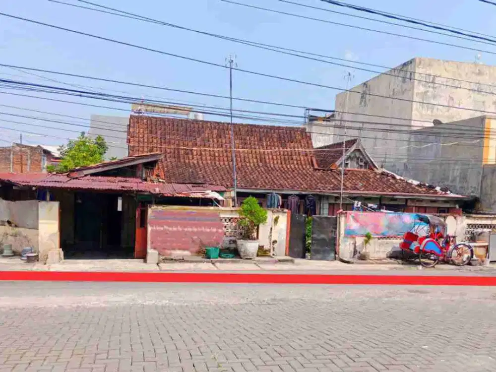 rumah hitung tanah area bisnis tengah kota Purwosari Solo