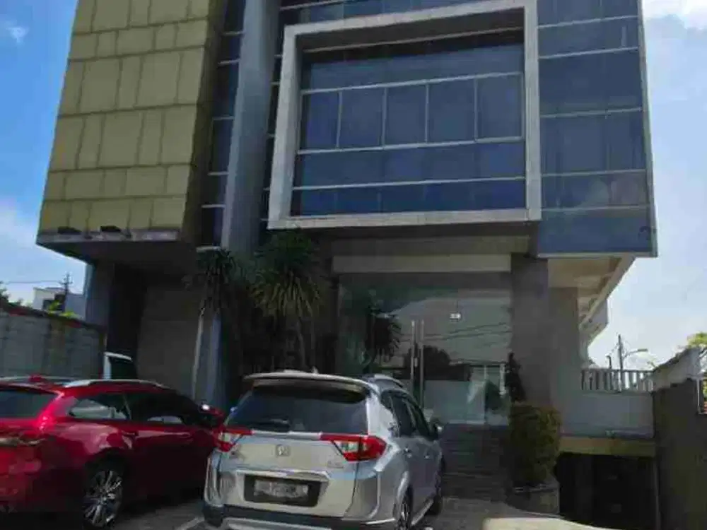 Jual Murah Gedung Perkantoran di Jl. Raya Bang Pitung