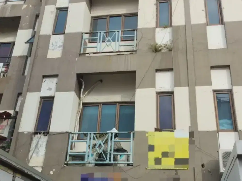 RUKO 5 LANTAI DENGAN LIFT BARANG DI MEGASUNTER – AKSES YOS SUDARSO