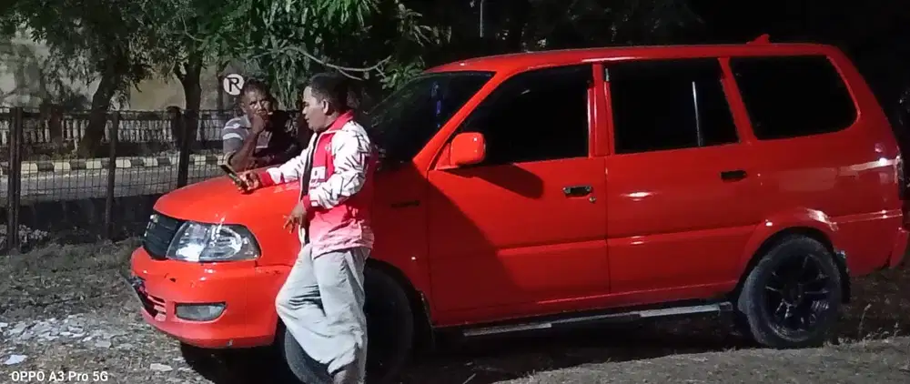 Toyota Kijang 2000 Bensin