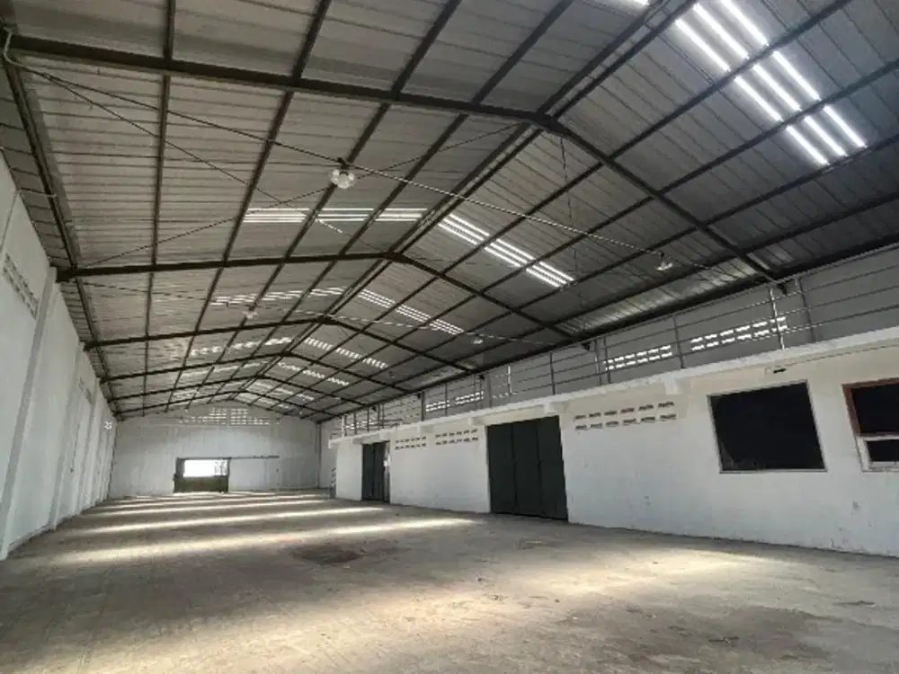 DIJUAL GUDANG GRESIK KOTA SIAP PAKAI ADA MESS KARYAWAN