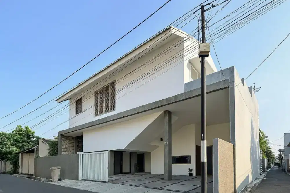 Rumah Bagus Siap Huni di Kayu Putih, Pulo Gadung, Jakarta Timur