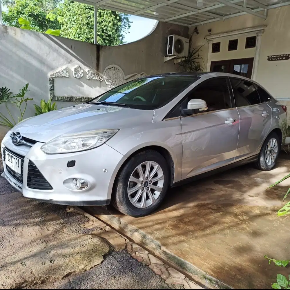 Ford Focus 2012 Bensin
