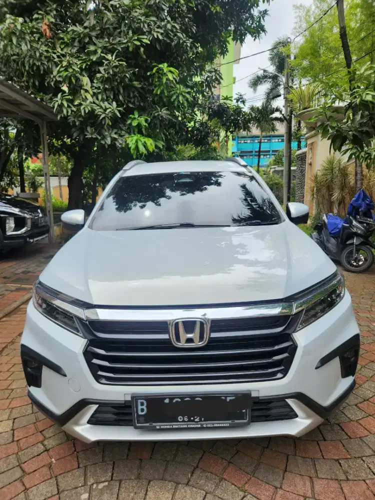 Brv Prestige Sensing Low KM 2022